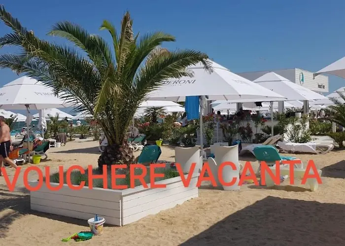 Mamaia Nord White Beach Loft